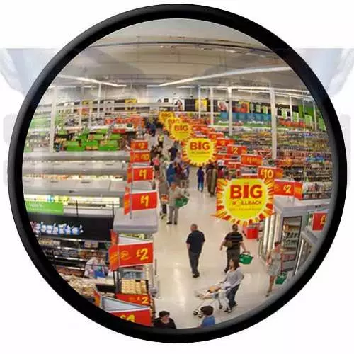 Specchio plexiglass parabolico circolare sicurezza in negozio - Visione panoramica corridoi supermercato per sorveglianza anti-taccheggio e monitoraggio aree.