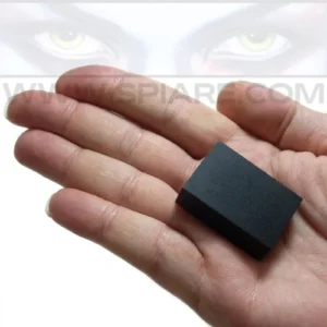 Registratore Tascabile Anti Rilevamento NLJD nel palmo della mano - Dimensioni ultra compatte (28x40x13mm).