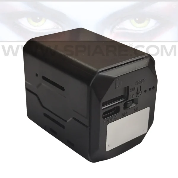 Pannello posteriore della mini telecamera wifi grandangolare 140° PIR e radar: porta Type-C, slot microSD, interruttore ON/OFF e pulsante reset
