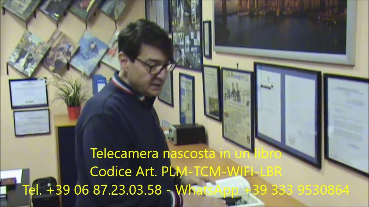 Telecamera nascosta in un libro